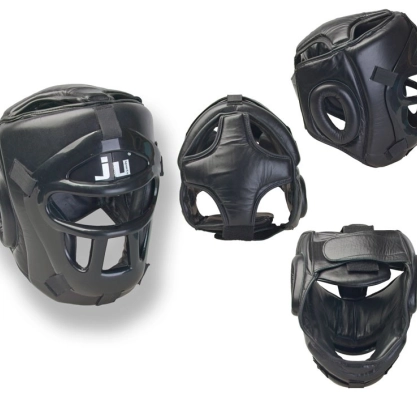 Helm mit Schutzgitter – Medium